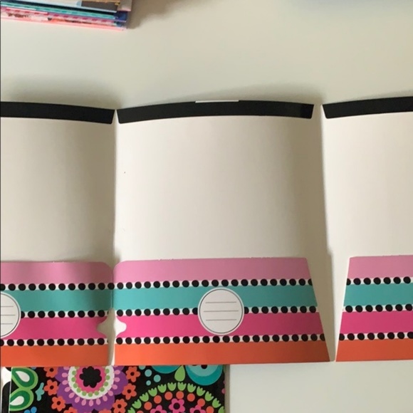 The Kaleidoscope collection 3 pckt folder set of 2 - Picture 2 of 4